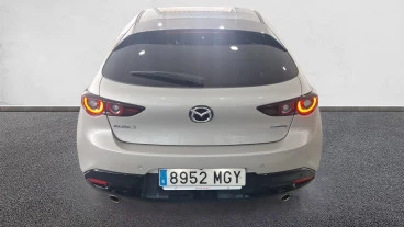 Mazda3 2.0 e-SKYACTIV-G 88KW HOMURA
