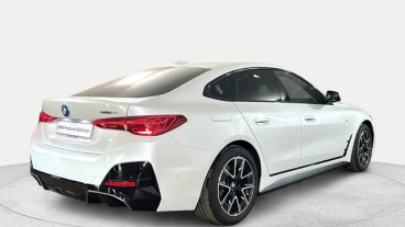 BMW i4 eDrive35