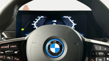 BMW i4 eDrive35