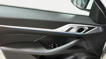 BMW i4 eDrive35