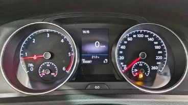 Volkswagen Golf Advance 2.0 TDI 110kW (150CV)