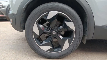 Renault Captur techno Eco-G 100cv (74 kW)