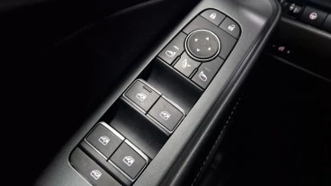 Nissan Qashqai E-POWER 140 KW (190 CV) N-Connecta