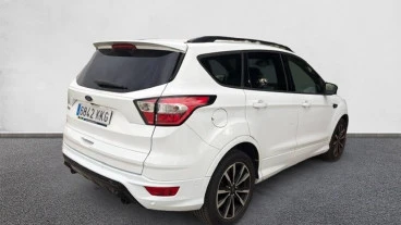 Ford Kuga 2.0 TDCi 110kW 4x2 A-S-S ST-Line