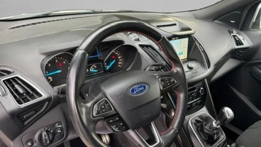 Ford Kuga 2.0 TDCi 110kW 4x2 A-S-S ST-Line