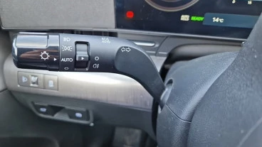 Hyundai Kona EV 150kW 65kWh Black Line Tecno 2C
