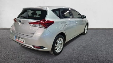 Toyota Auris 1.8 140H Hybrid Active