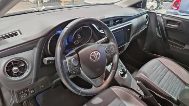 Toyota Auris 1.8 140H Hybrid Active
