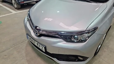 Toyota Auris 1.8 140H Hybrid Active