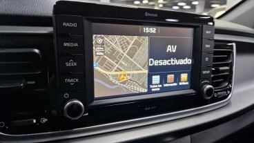 Kia Rio 1.2 CVVT 62kW (84CV) Concept