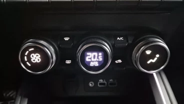 Renault Clio techno Eco-G 100cv (74kW)