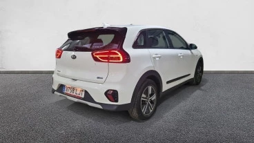 Kia Niro 1.6 GDi HEV 104kW (141CV) Concept