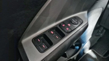 Kia Niro 1.6 GDi HEV 104kW (141CV) Concept