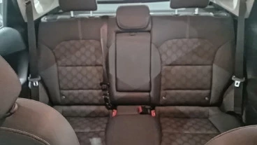 Kia Niro 1.6 GDi HEV 104kW (141CV) Concept