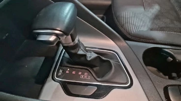 Kia Niro 1.6 GDi HEV 104kW (141CV) Concept