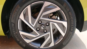 Hyundai i20 1.0 TGDI 74kW (100CV) 48V Klass