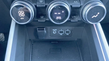 Renault Clio Techno TCe 103 kW (140CV)