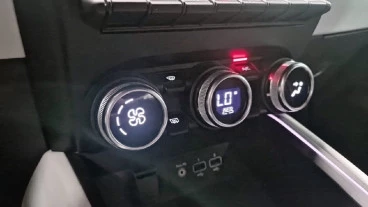 Renault Clio Evolution TCe 90 (67kw)