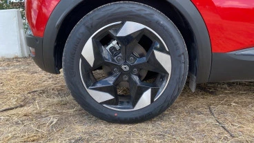 Renault Captur techno Eco-G 100cv (74 kW)