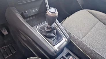 Renault Captur techno Eco-G 100cv (74 kW)