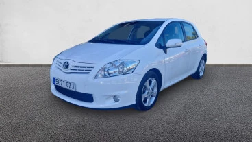 Toyota Auris 1.4 D-4D DPF Active