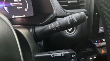 Renault Captur techno Eco-G 100cv (74 kW)