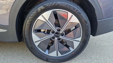 EBRO S700 1.6 TGDI Luxury 7 DCT