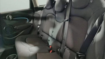 MINI COOPER 5 PUERTAS