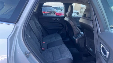 Volvo XC60 2.0 B5 G MHEV Core Auto AWD