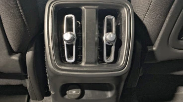 Volvo XC40 2.0 B3 G Core Auto