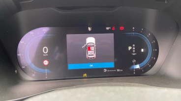 Volvo XC40 2.0 B3 G Plus Dark Auto