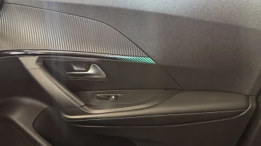 Peugeot 2008 Allure Pack BlueHDI 81kW (110CV)