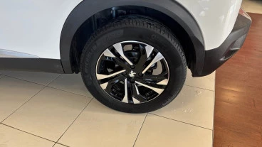 Peugeot 2008 Allure Pack BlueHDI 81kW (110CV)