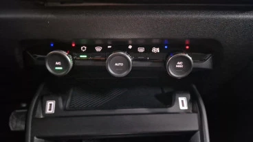 Citroën C4 BlueHDi 130 S&S EAT8 Shine