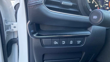 Mazda3 2.5L E-SKY G MHEV 103kW Centre-line