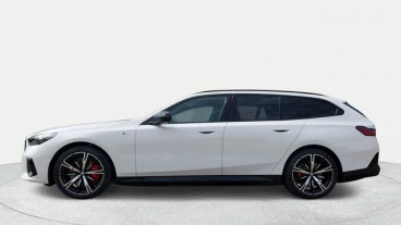BMW i5 eDrive40