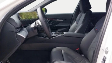 BMW i5 eDrive40