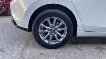 Mazda3 2.5L E-SKY G MHEV 103kW Prime-line