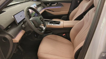 EBRO S900 PHEV 1.5 TGDI 3DHT 4X4 Luxury