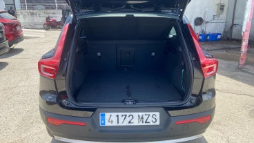 Volvo XC40 2.0 B3 G Core Auto