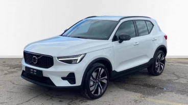 Volvo XC40 2.0 B3 G Plus Dark Auto