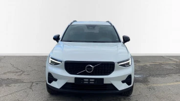 Volvo XC40 2.0 B3 G Plus Dark Auto