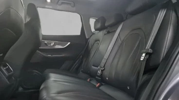 EBRO S700 1.6 TGDI Luxury 7 DCT