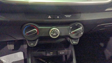 Kia Stonic 1.0 T-GDi 74kW (100CV) MHEV iMT Concept