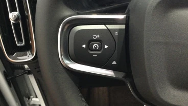 Volvo XC40 Recharge Eléctrico Plus Auto