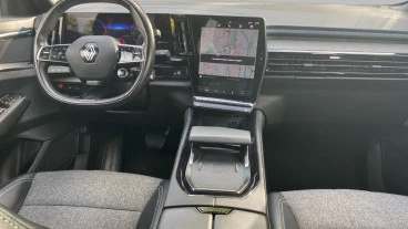 Renault Espace Techno E-Tech full hybrid 146kW