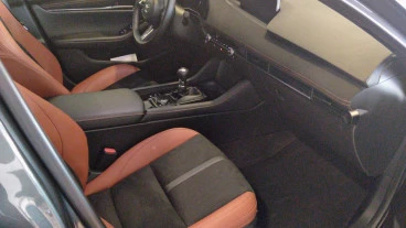 Mazda3 2.5L E-SKY G MHEV 103kW Nagisa