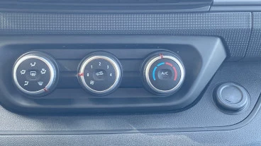 Renault Trafic Authentic Energy Blue dCi 81 kW (110CV)