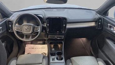 Volvo XC40 2.0 B3 G Core Auto