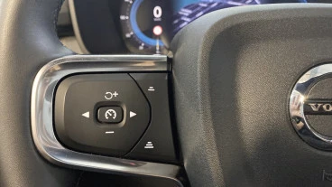 Volvo XC40 2.0 B3 G Core Auto